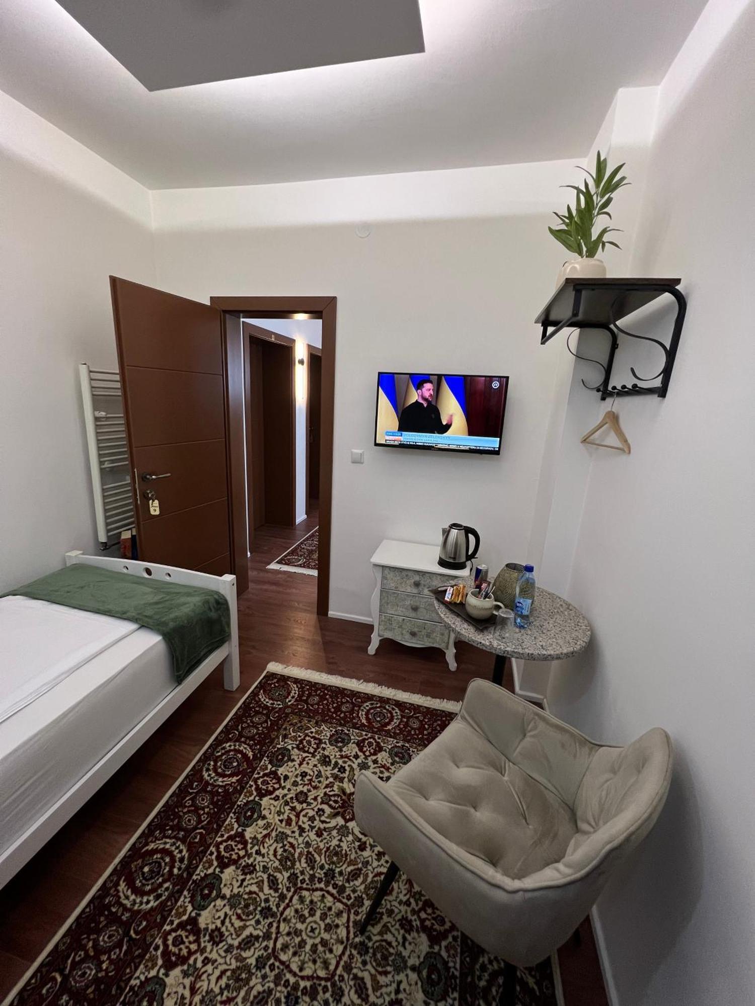 Prenociste-Sobe-Rooms-Aman Bihać Eksteriør bilde