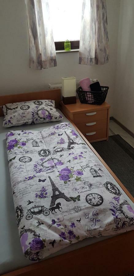 Prenociste-Sobe-Rooms-Aman Bihać Eksteriør bilde
