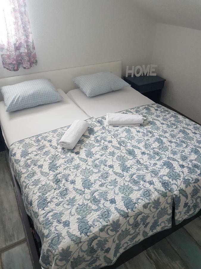 Prenociste-Sobe-Rooms-Aman Bihać Eksteriør bilde