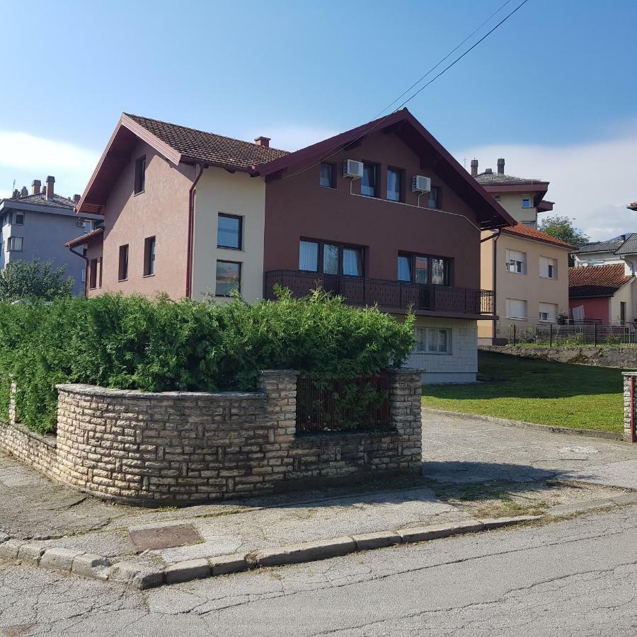 Prenociste-Sobe-Rooms-Aman Bihać Eksteriør bilde